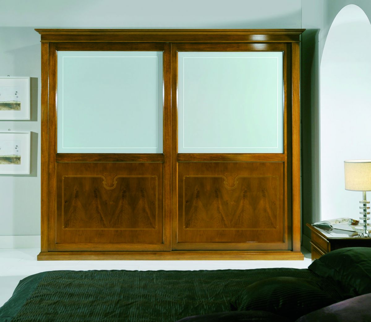 Armadi in legno su misura
